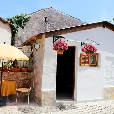 Garden Appartement